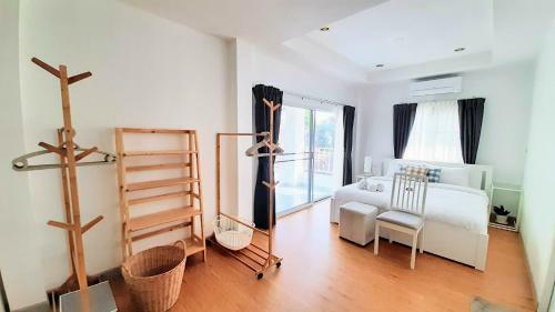 Zerene Garden Pool Villa
