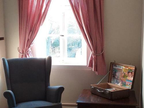 Spacious Apartment In Ober-waroldern With Sauna