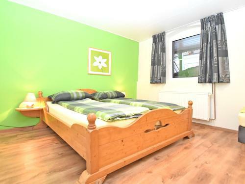 Spacious Apartment In Ober-waroldern With Sauna