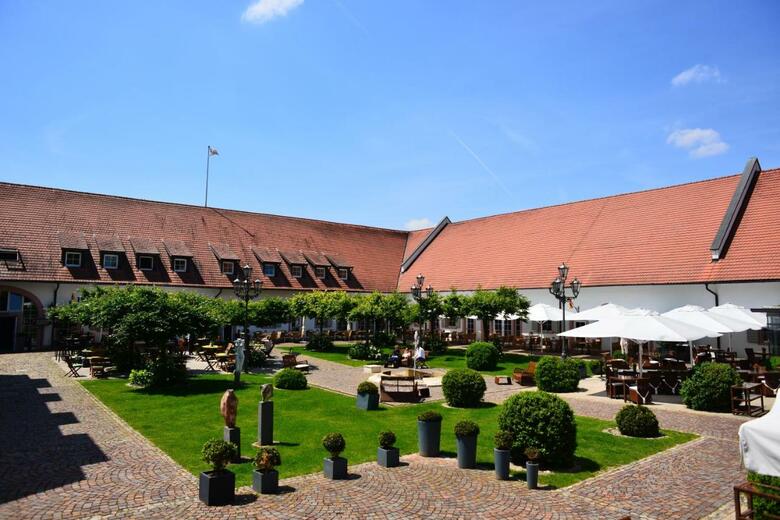Hotel Schloss Reinach