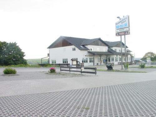 Hostal Hotel Und Gasthaus Rammelburg-blick