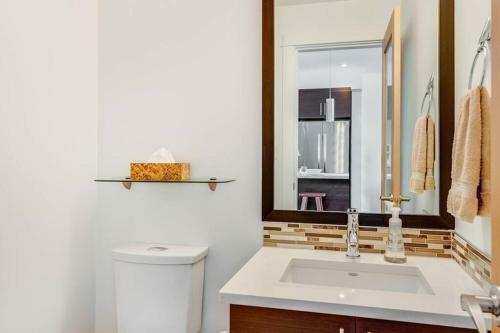Cedar Hill Sunlit Stay - Bright Spacious & Modern