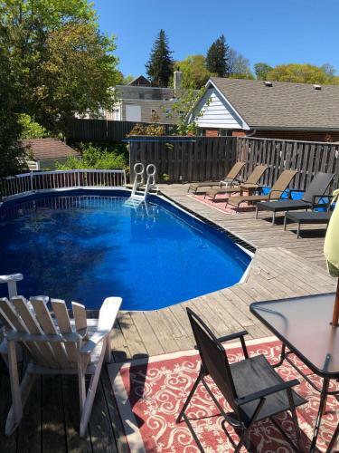 Bed & Breakfast Green Heart Gardens On George