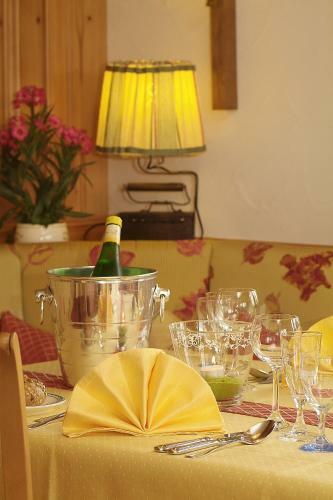 Hostal Hotel Gasthof J�gerhaus