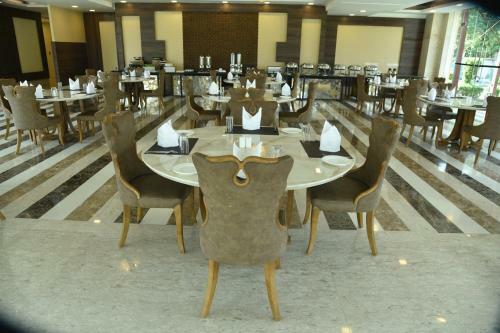 Opulent Hotel By Ferns N Petals