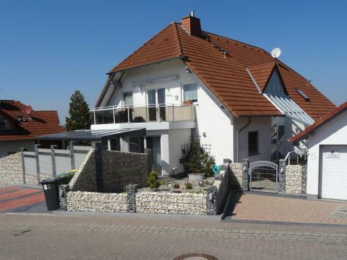 Hostal Guest House Pension Landhaus