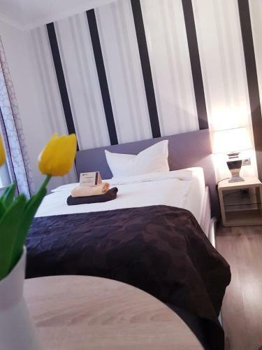 Hostal Hotel & Pension Morsum