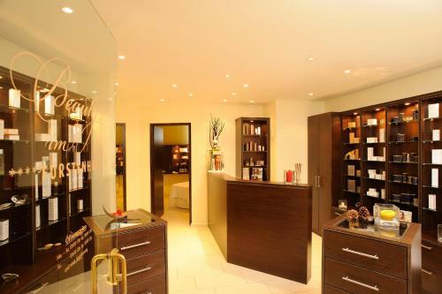 Quellness- Und Golfhotel F�rstenhof