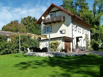 Lakestarnberg Apartments