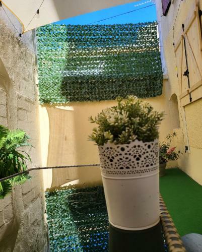 Paris Malakoff Garden Apartments