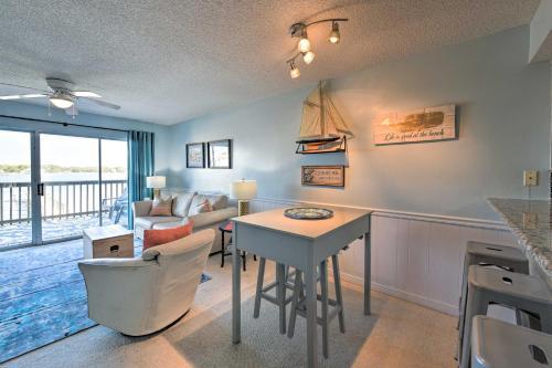 Apartamento Stylish Gulf Shores Getaway With Dock Access!