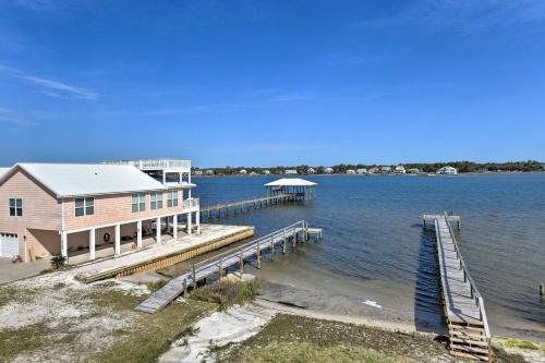 Apartamento Stylish Gulf Shores Getaway With Dock Access!