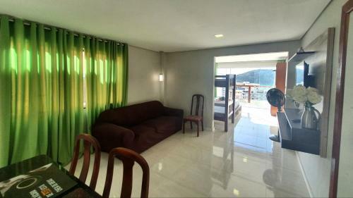 Apartamento Kitinet Confort�vel Na Prainha Com Garagem