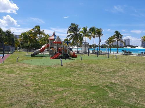 Apartamento En Playa Blanca - Panam�