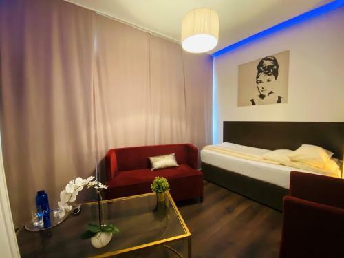 English Romance Exclusive Apartments