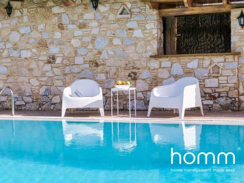 Villa Phoceus Homm Residence With Pool & Garden