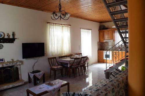 Odysseus Traditional Home