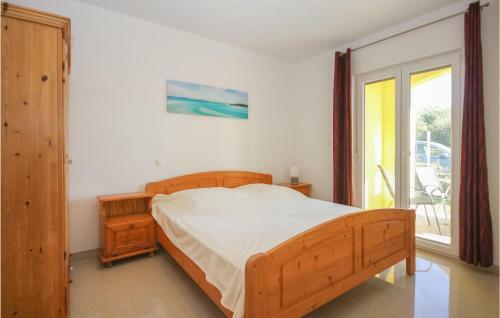 Amazing Apartment In Pomer With 1 Bedrooms