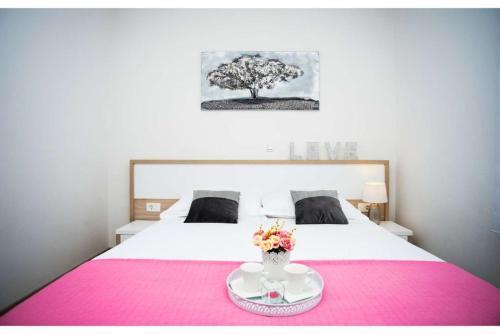 Leon Holiday Home
