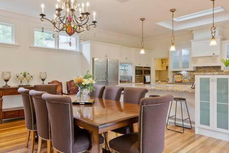 Villa Luxury Inner-melb 5 Brm Home, Close To Everything