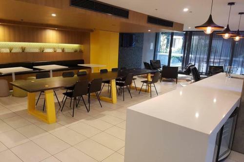 Apartamento Melbourne Cbd Water Views Parking Wifi Wine