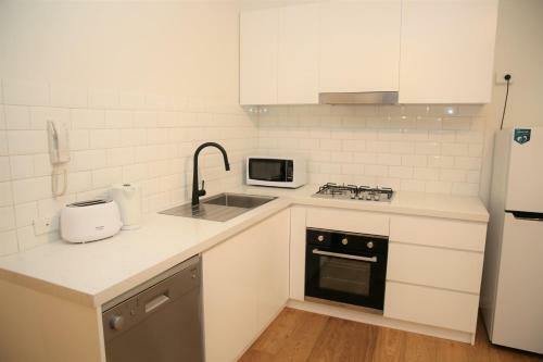 Apartamento Lovely 2-bedroom Unit With Parking On Site