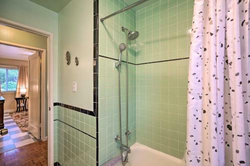 Midcentury Gem In Arden Manor Neighborhood!