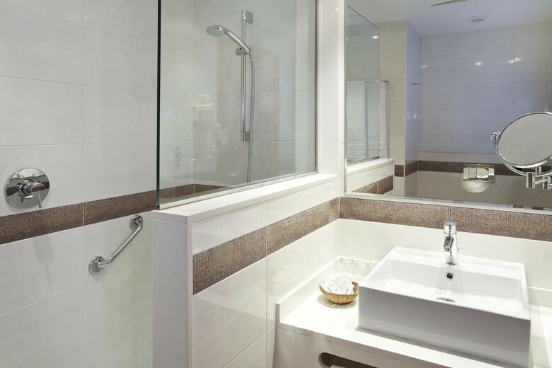 Universal Hotel Marqu�s