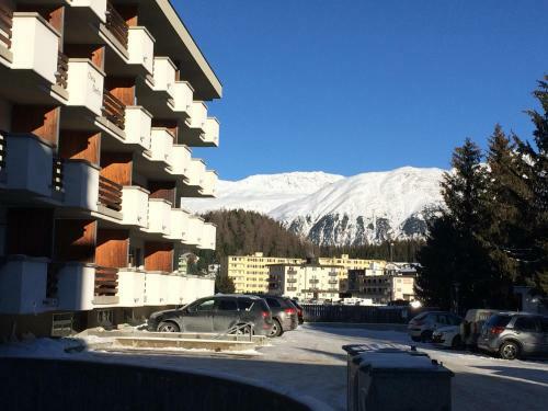 Apartamento Zentrale Wohnung In St. Moritz Mit Gro�em Balkon