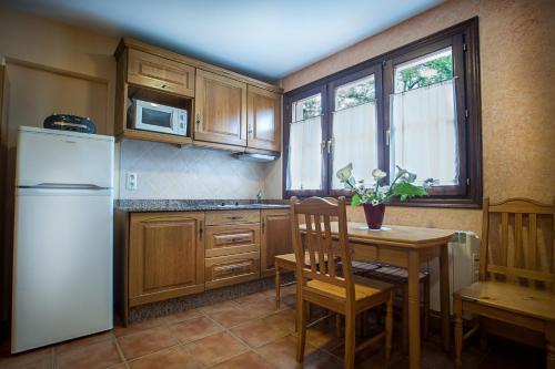 Apartamentos El Prad�n De Santa Marina