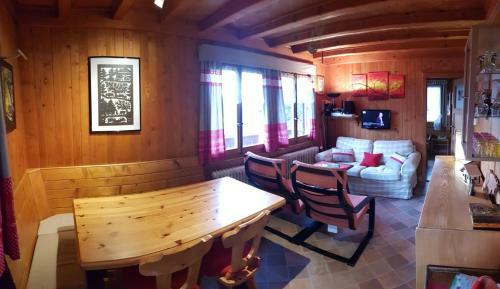 Merveilleux Chalet Au Soleil