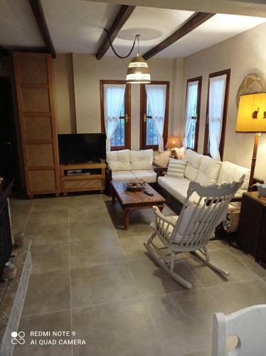 Natali's Villa By The Sea