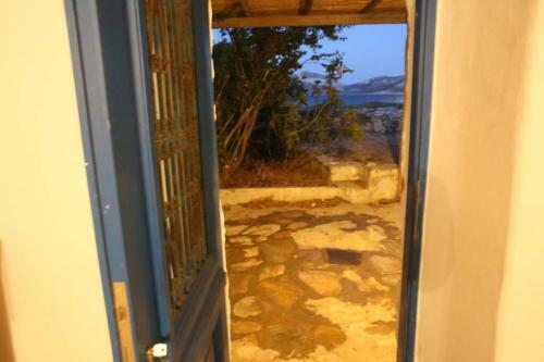 Kato Koufonisi Stone House
