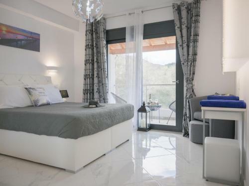Inviting Villa In Kato Spileo With Private Swimming Pool
