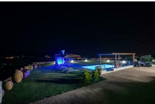 Deva's Full View Villa