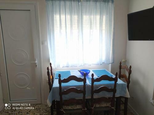 Konnie's Apartments
