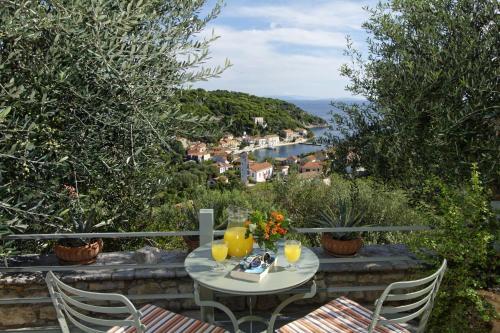 Apartamento Likoudis Villas, Suite In Kioni Ithaca,