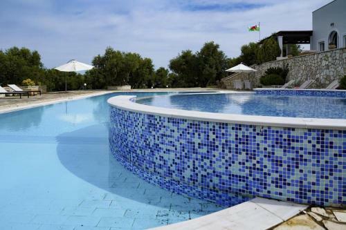 Amazing Villa With Private Pools And Sea Views