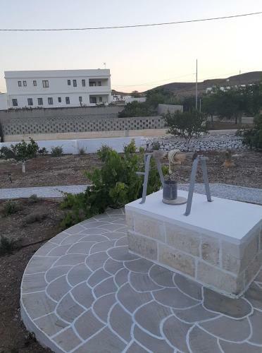 Kimolian Monopolis - Alyki House