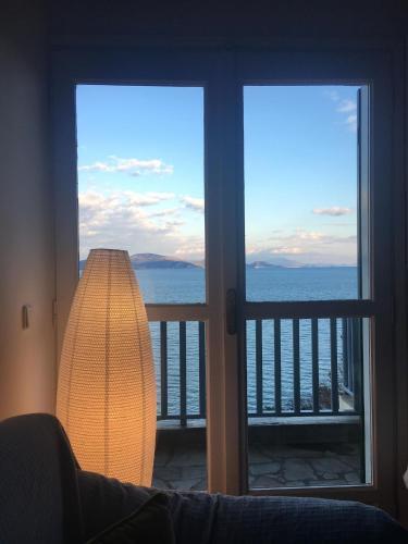 Seaside Maisonette In Kiveri, Near Nafplion.