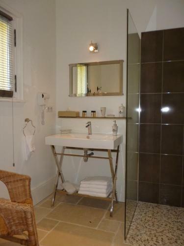 Bed & Breakfast Les Buis De Boscherville