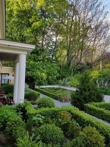 Bed & Breakfast Les Buis De Boscherville