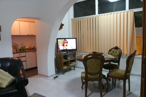 Hostal Guesthouse Pension Andrea