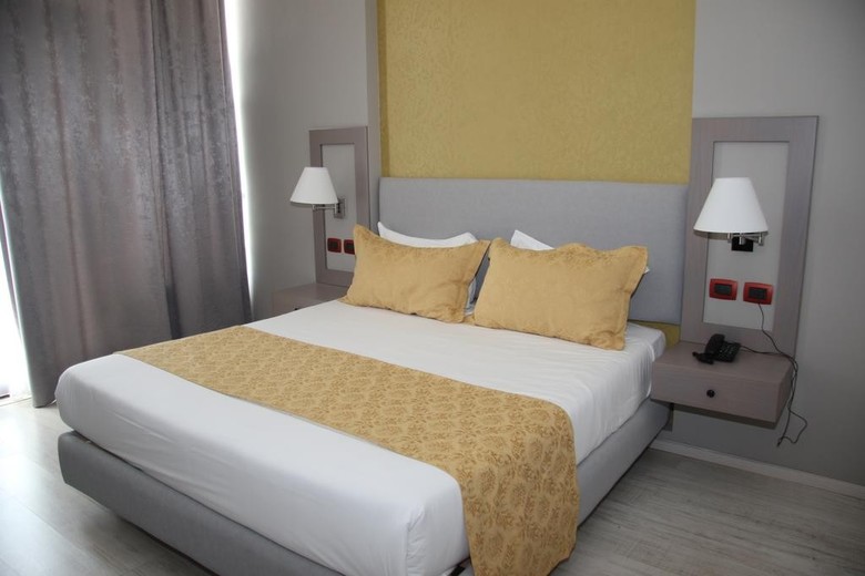 Te Stela Hotel