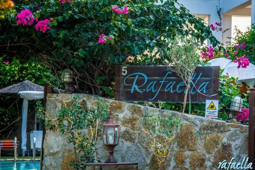 Apartamento Athanasia's Appartment At Rafaella Resort
