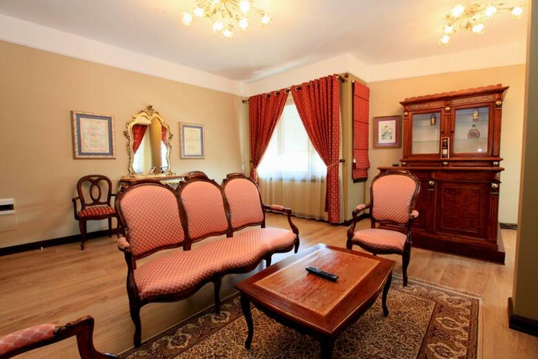 Hotel Victoria Tirana Albania