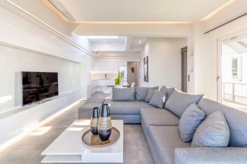 Queens Gem Luxury Villa - Private Heated Jacuzzi - Pool To Be Open