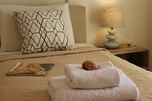Amazing Beachfront Apartment In Hersonissos