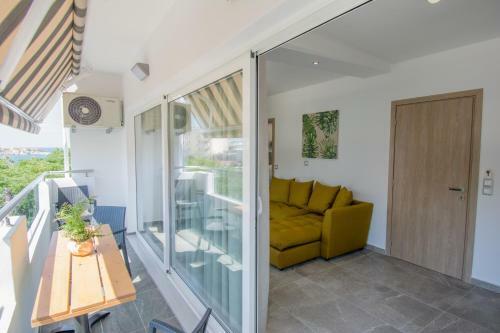 Apartamento Semes Luxury Apts By Estia