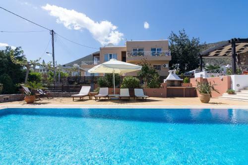 Apartamento Erondas Villa With Shared Pool In Koutouloufari